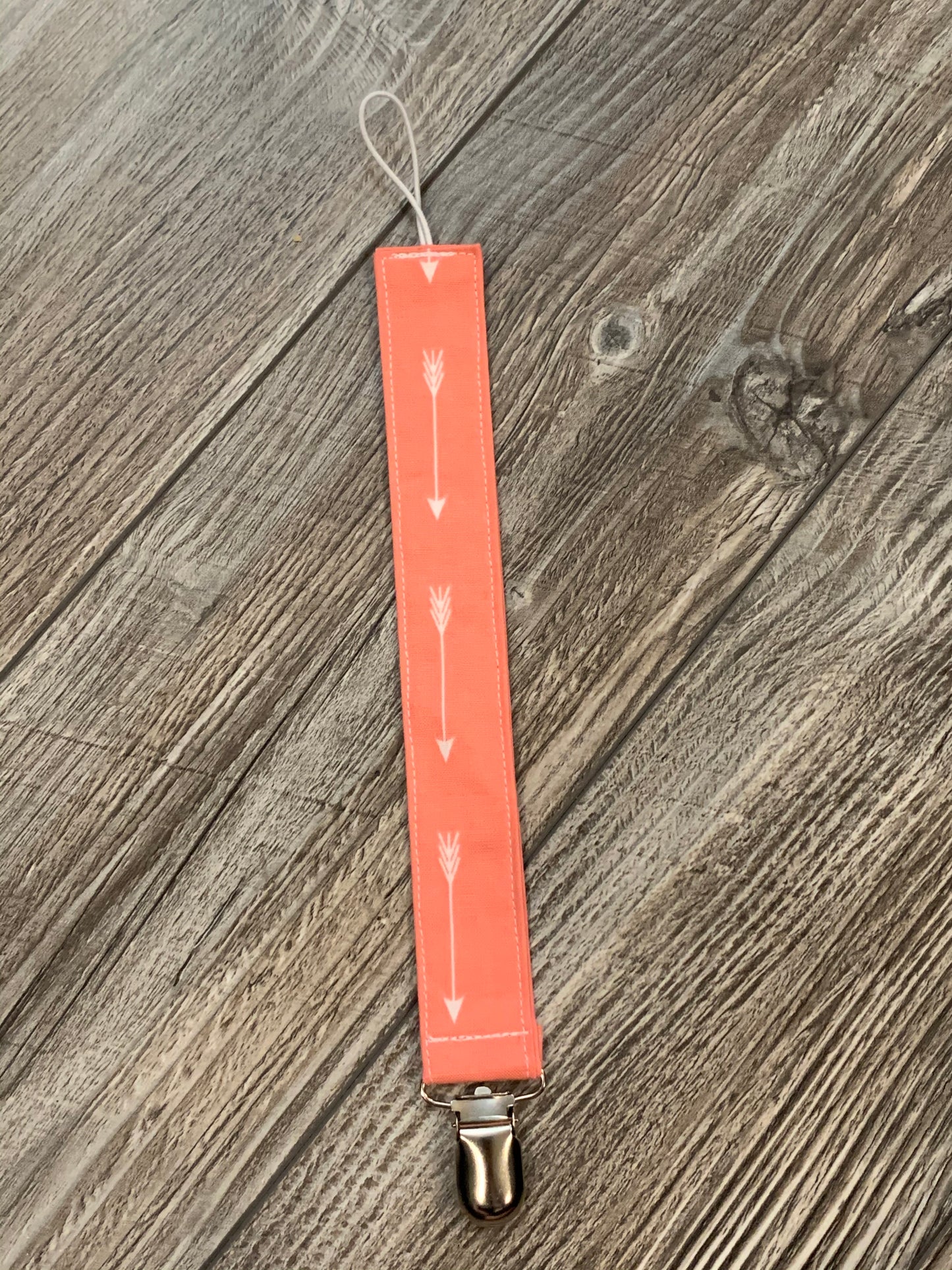 Coral with White Arrows