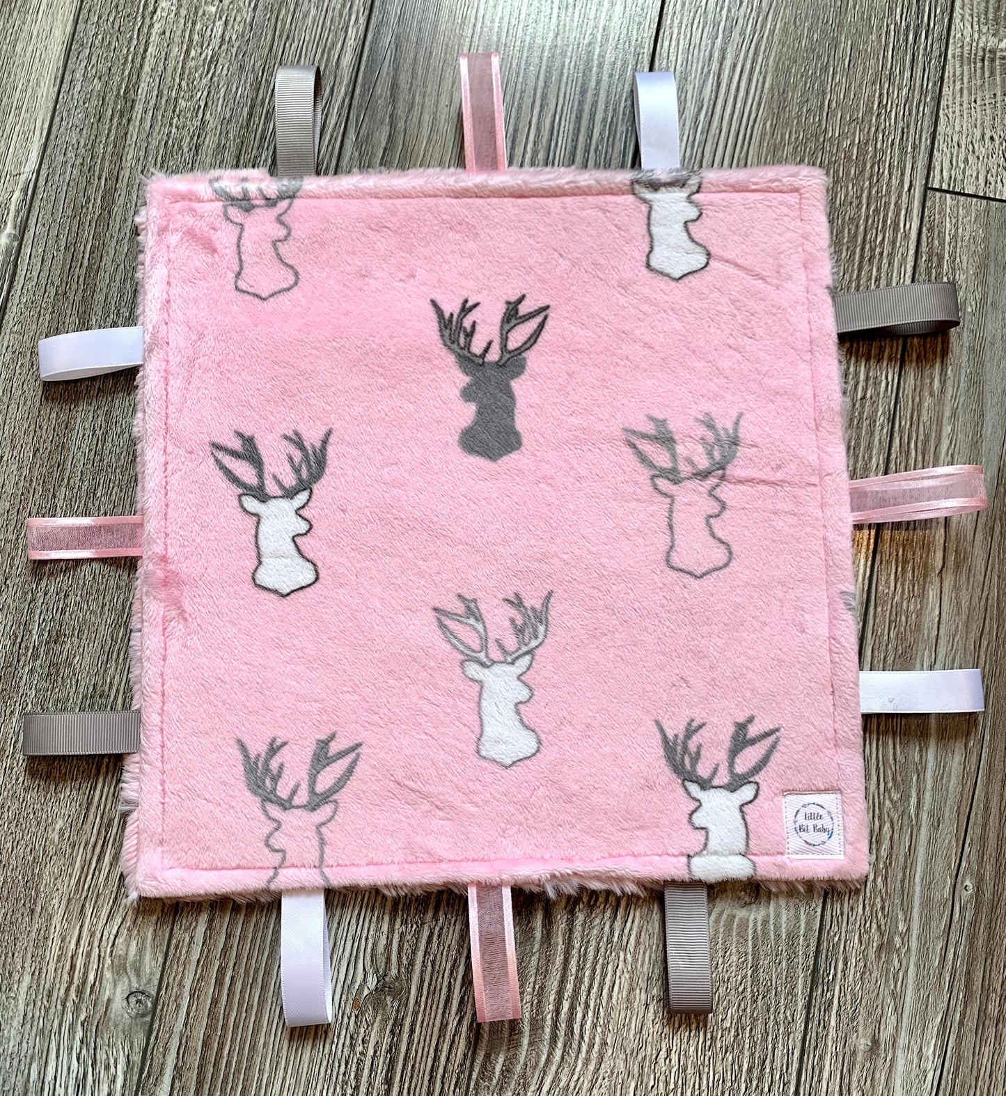 Blush Buck Heads WITH Crinkle