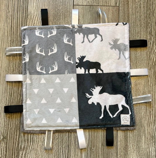 Grey Moose WITH Crinkle (Print 3)