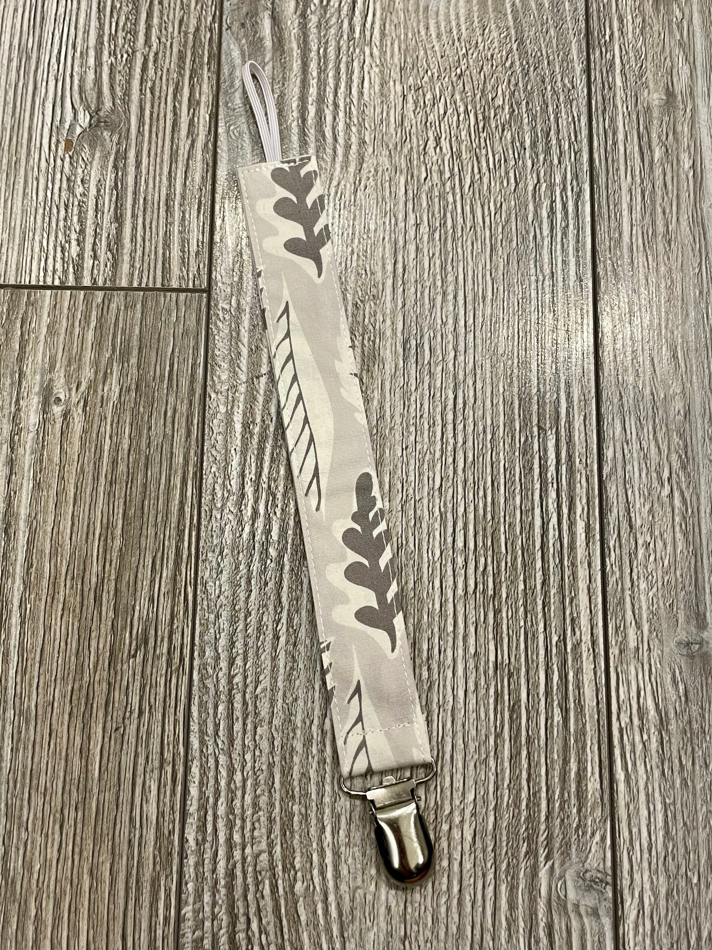 Grey Leaves