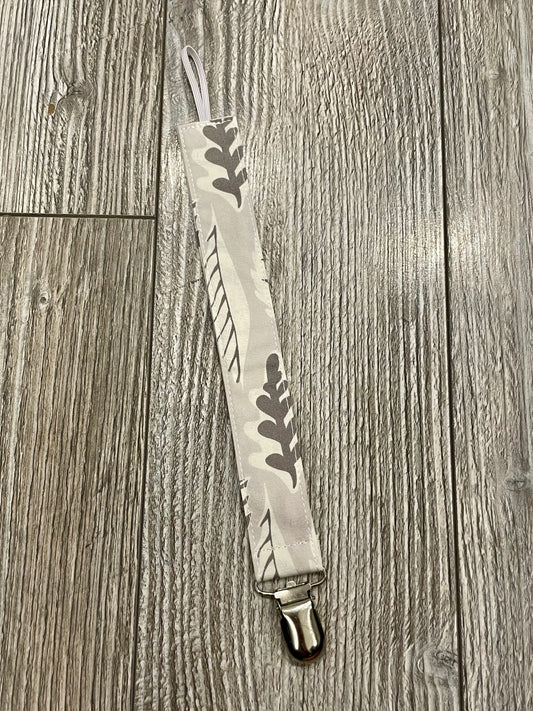 Grey Leaves