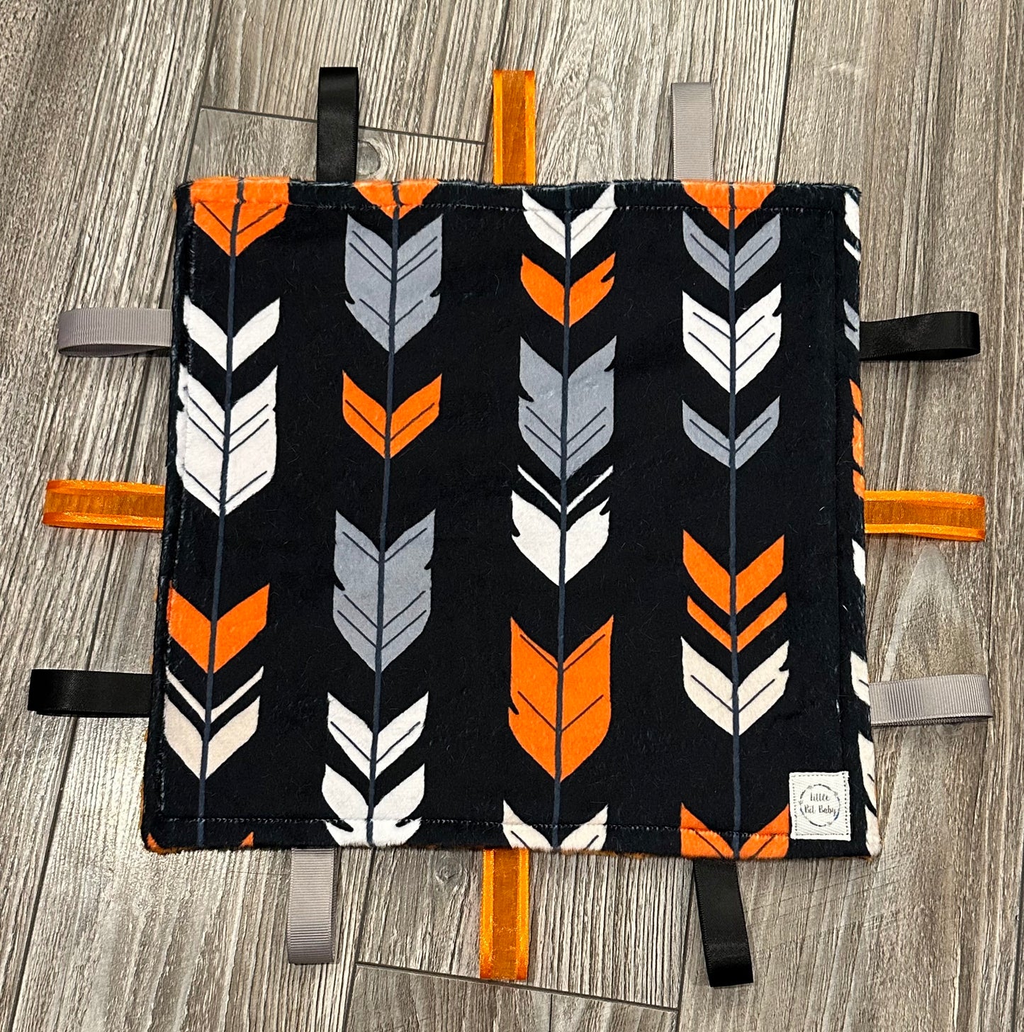 Orange and Black Arrows WITH Crinkle