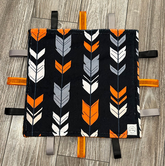 Orange and Black Arrows WITH Crinkle