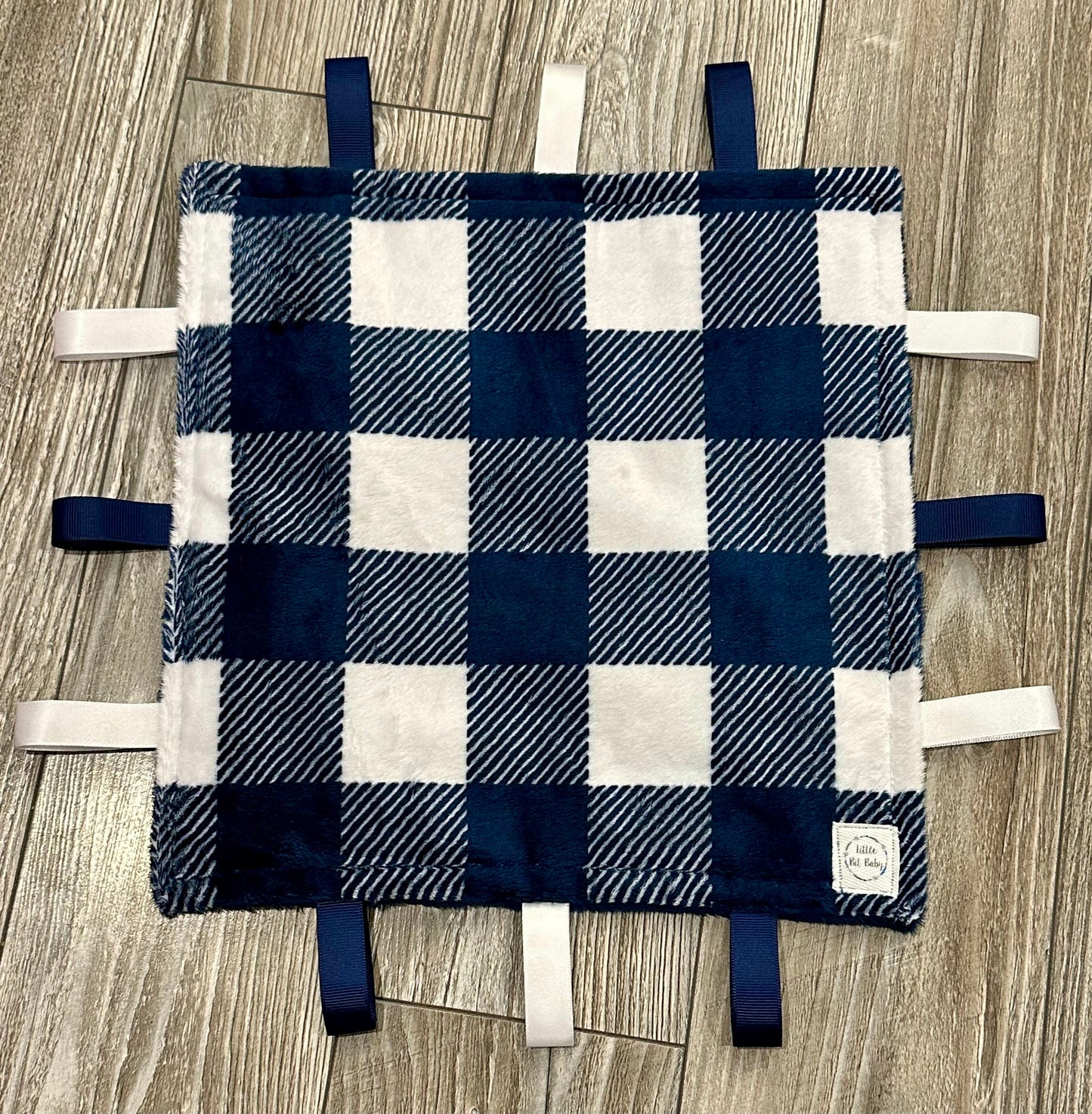 Navy and White Plaid WITH Crinkle