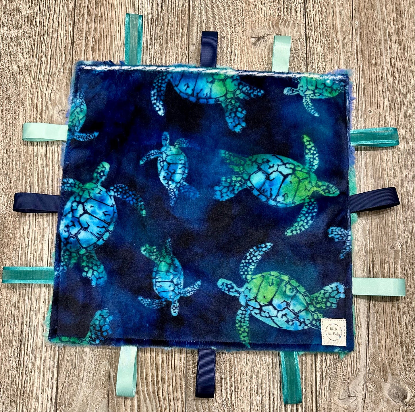 Blue and Green Sea Turtles WITH Crinkle