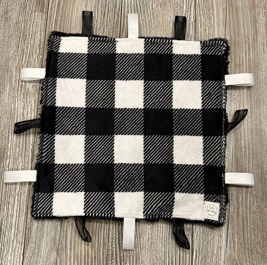Black and White Plaid WITH Crinkle