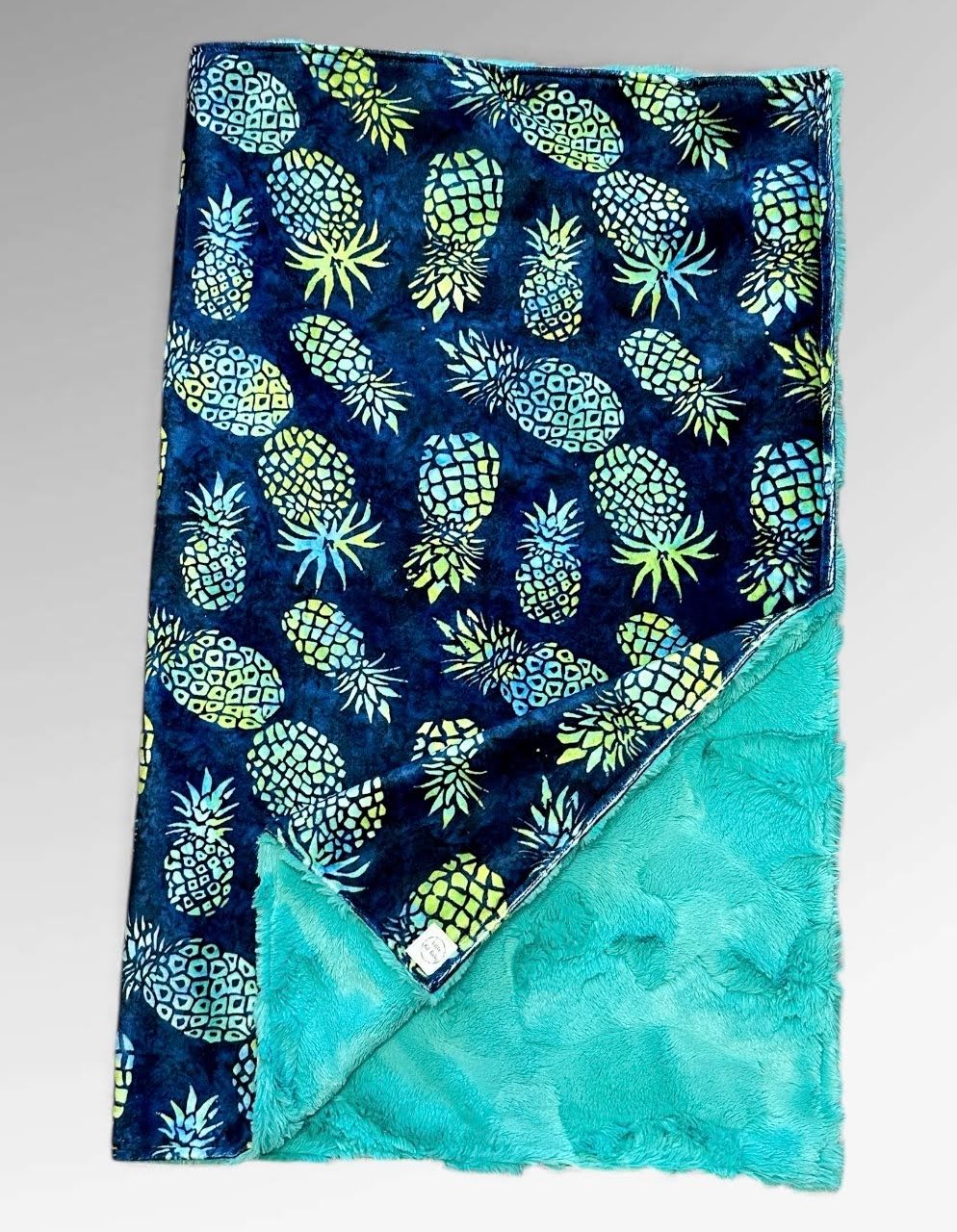 Teal Pineapples