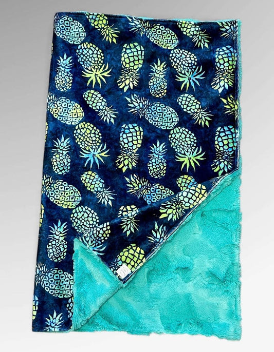 Teal Pineapples