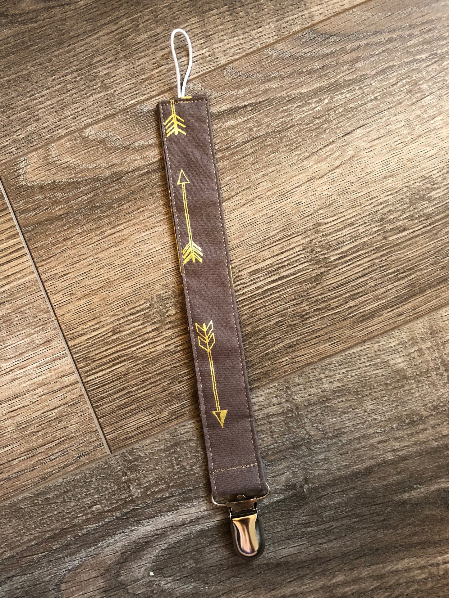 Brown With Gold Arrows